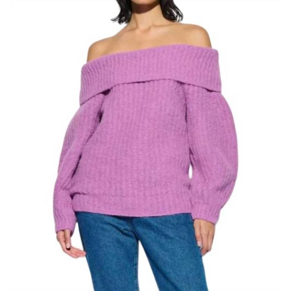 NEW NATION LTD serena off shoulder sweater in lipstick